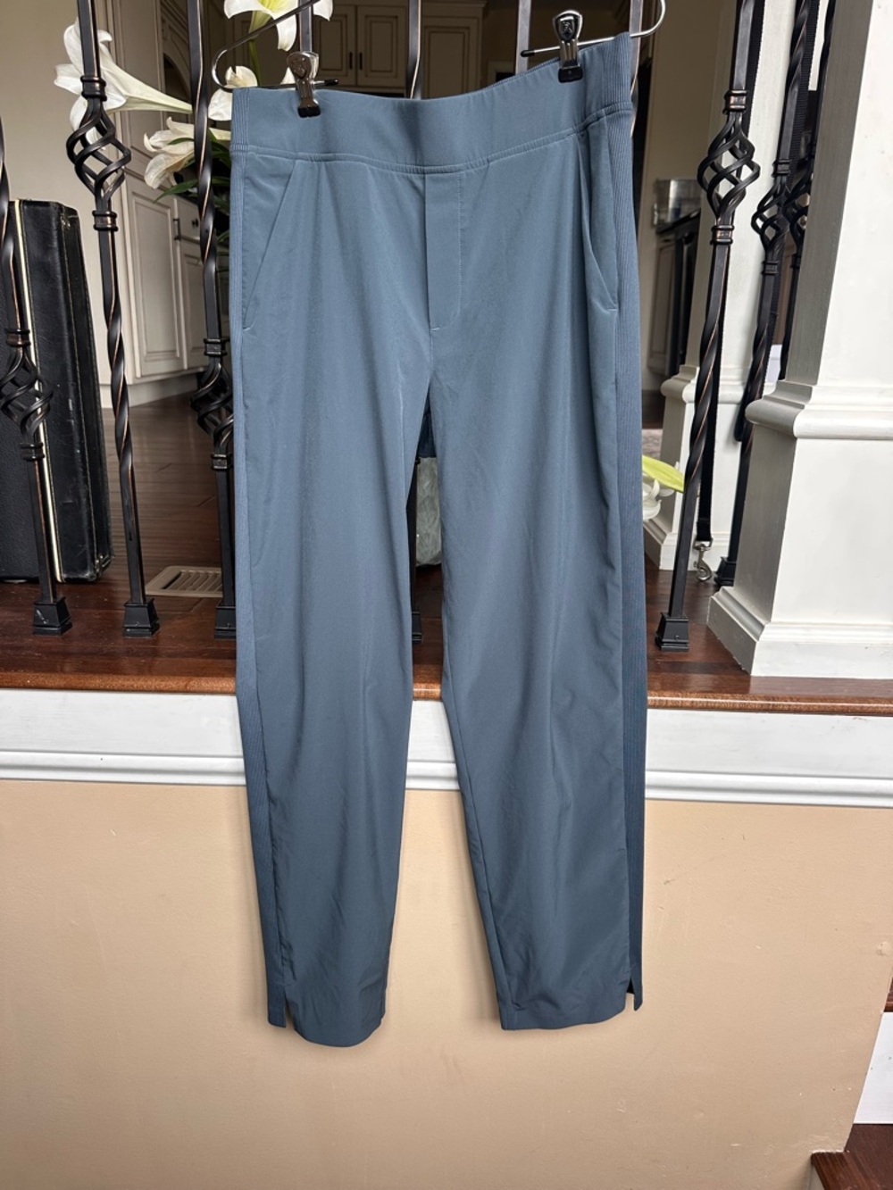 Athleta Slate Blue Women's Tapered Performance Pants